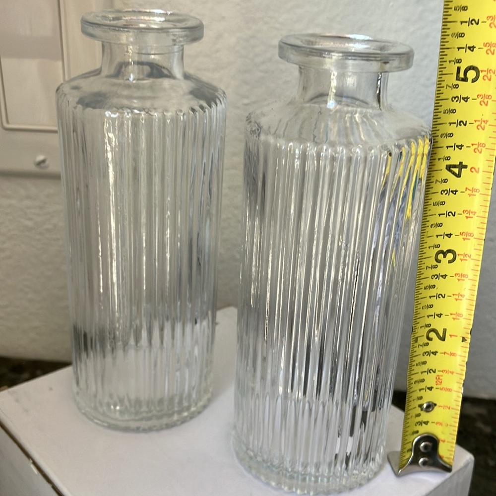 Glass Vases - Set of 2 - Picture 5 of 7